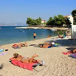 By The Sea Mastrinka, Ciovo - 10261 * تروغير