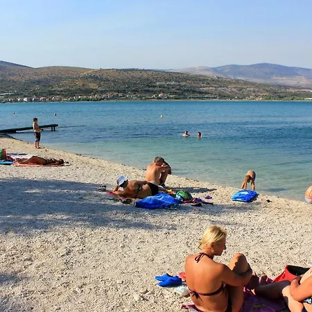 Apartments By The Sea Mastrinka, Ciovo - 10261 * Trogir