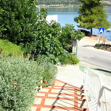 شقة By The Sea Mastrinka, Ciovo - 10261